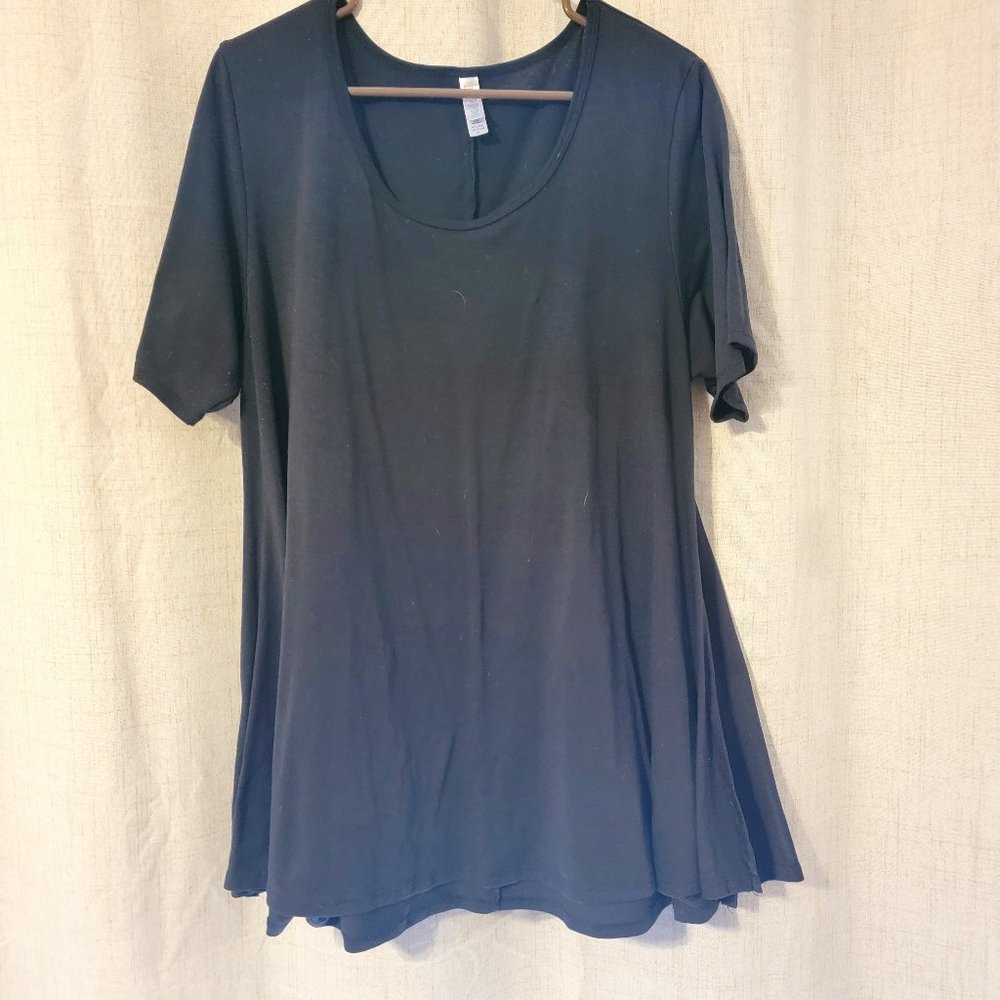 Lularoe Tunic Black SZ XL